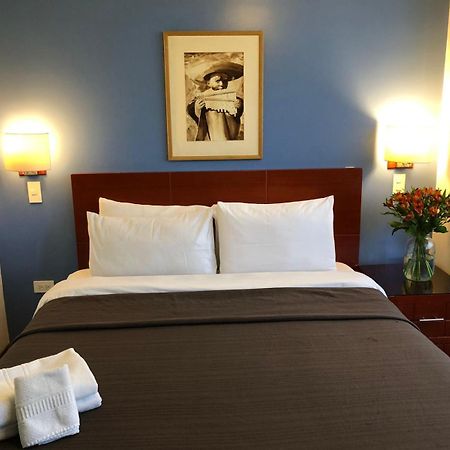 Filatelia Suites & Travel Quito Exterior photo